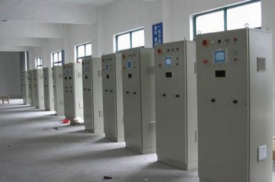 山東PLC控制柜內(nèi)部的零部件該如何布置才算合理